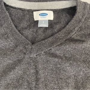 S/p old navy sweater . Could probably be unisex